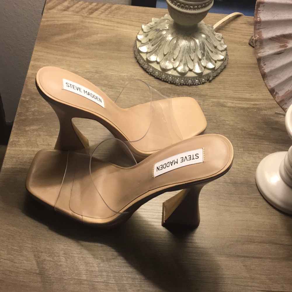 Steve Madden heeled sandals new
